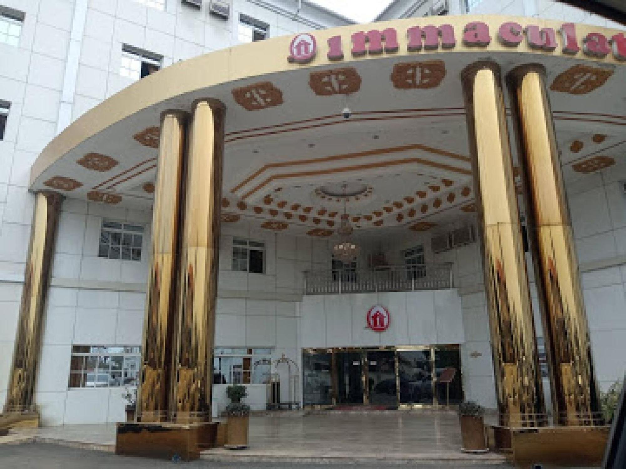 Room In Bb - Immaculate Royal International Hotel Owerri Εξωτερικό φωτογραφία